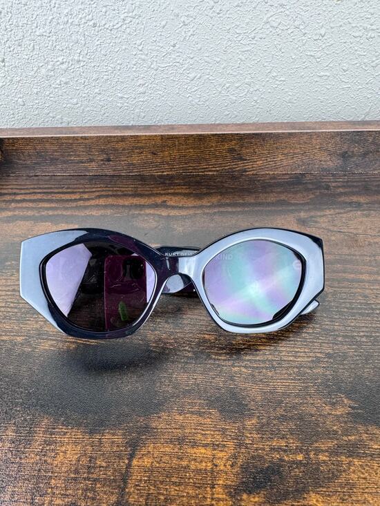 Kurt Geiger KGL1017 807 0196662404
51-19-140 Cat 3 Sunglasses